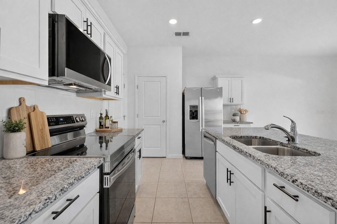 2216 Bear Peak Rd - Photo 7 of 25