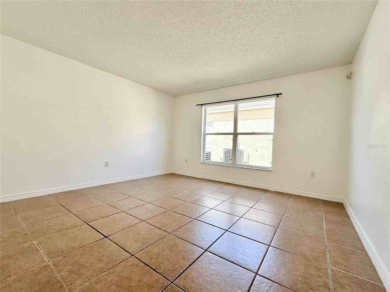 6636 Pomeroy Cir - Photo 7 of 41