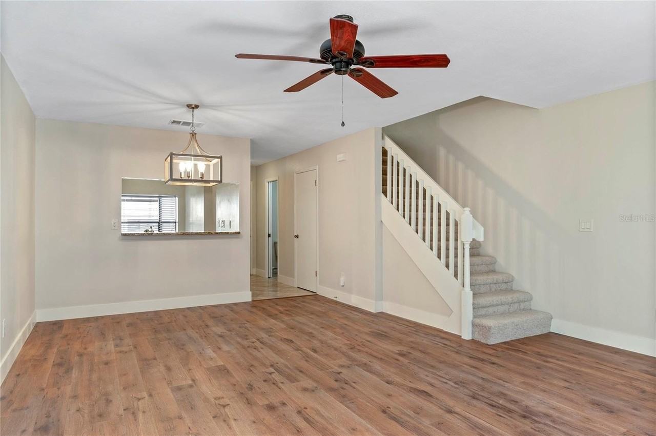 409 Sandlewood Cv #3 - Photo 7 of 37