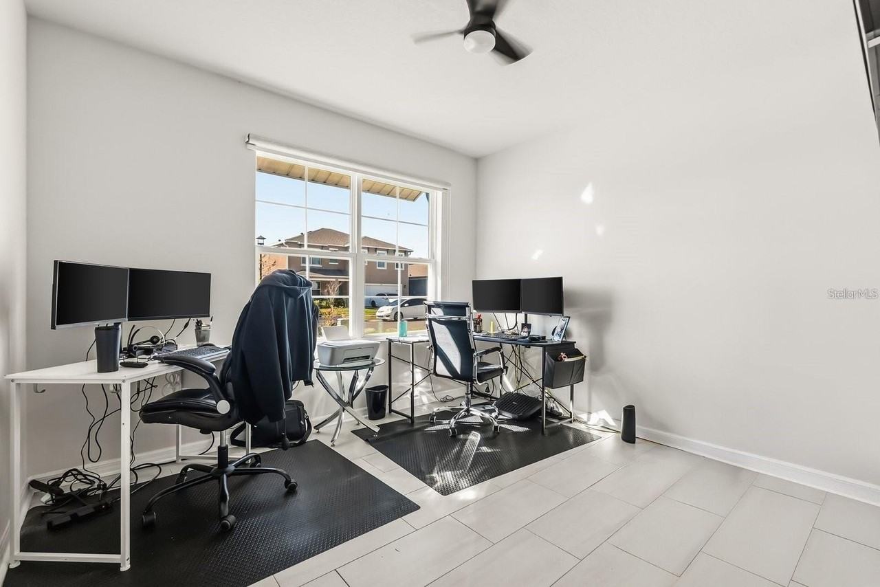 1006 August Sky Dr - Photo 3 of 12