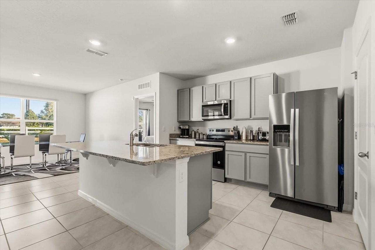 1006 August Sky Dr - Photo 6 of 12