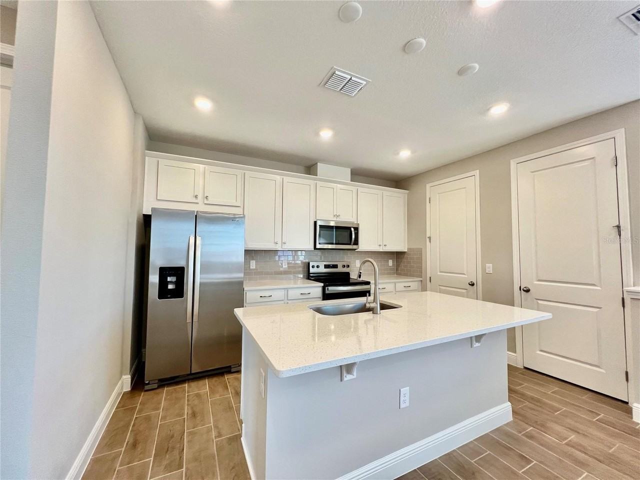 10552 Pearson Ave - Photo 5 of 13