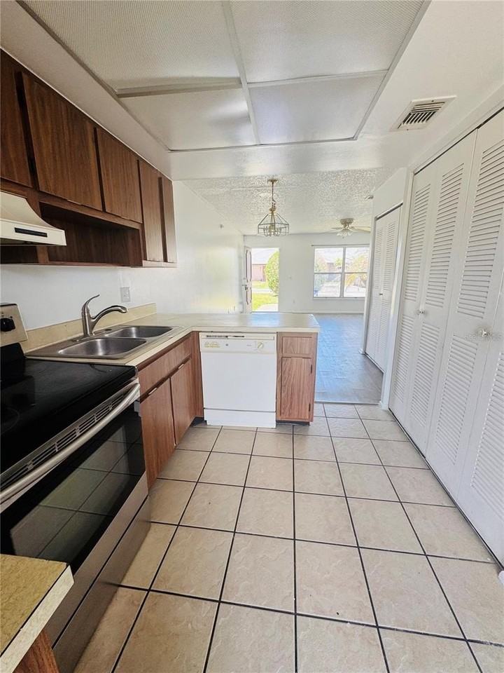 37 Las Brisas Way #37 - Photo 7 of 16