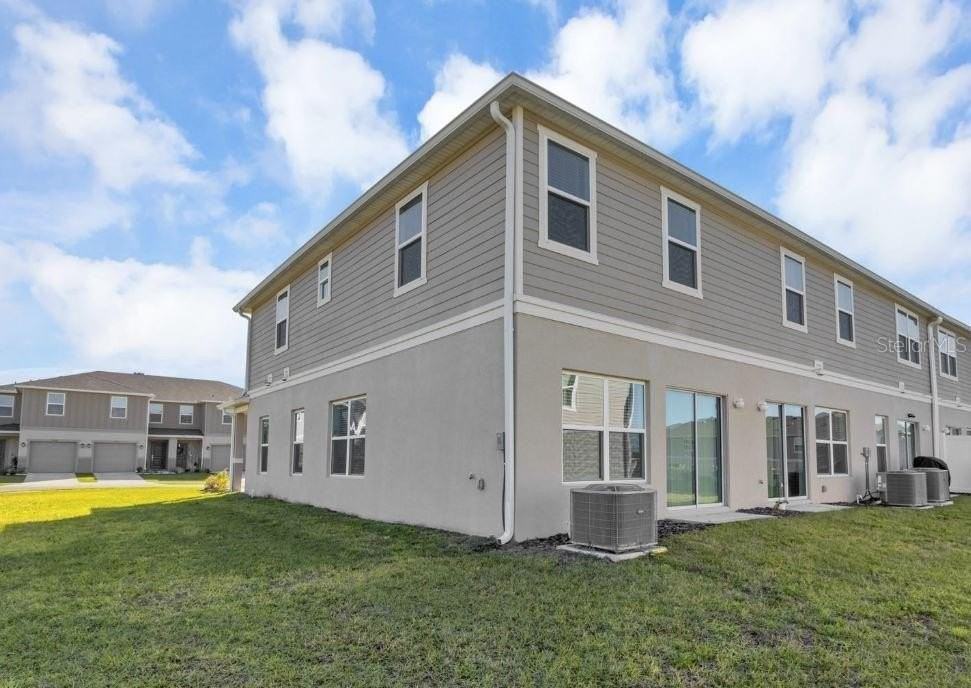 1513 Mirabella Cir - Photo 3 of 15