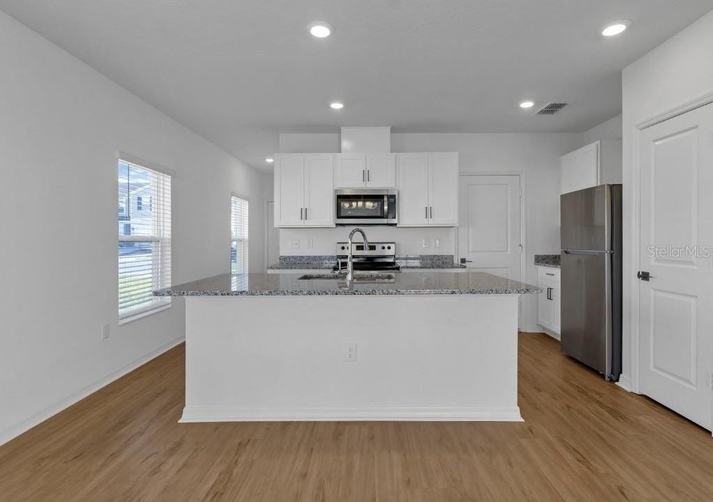 1513 Mirabella Cir - Photo 5 of 15