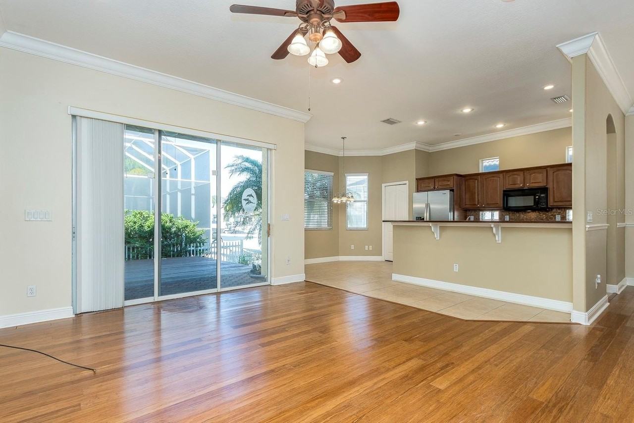 10639 Hatteras Dr - Photo 5 of 27