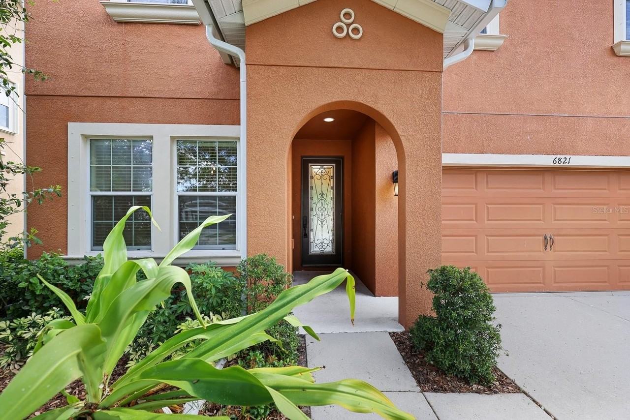 6821 Park Strand Dr - Photo 2 of 49