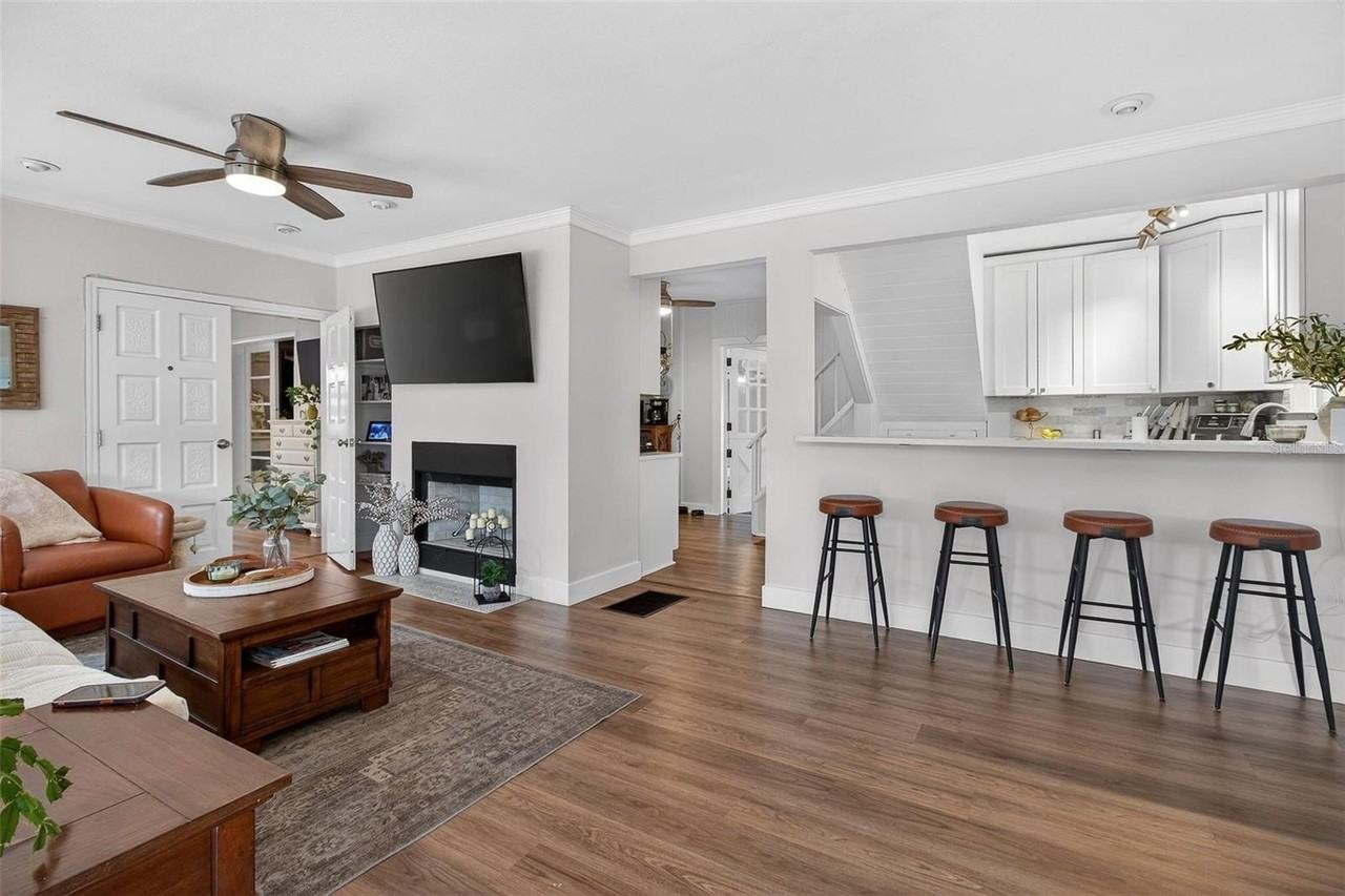 322 47th St N - Photo 4 of 28