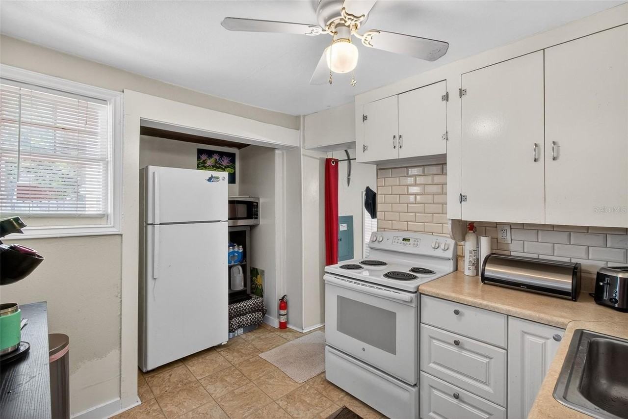 322 1/2 47th St N - Photo 6 of 13