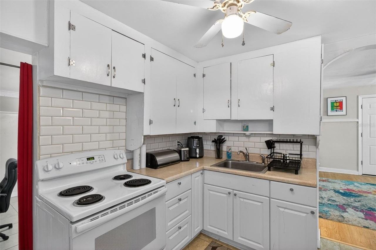 322 1/2 47th St N - Photo 7 of 13