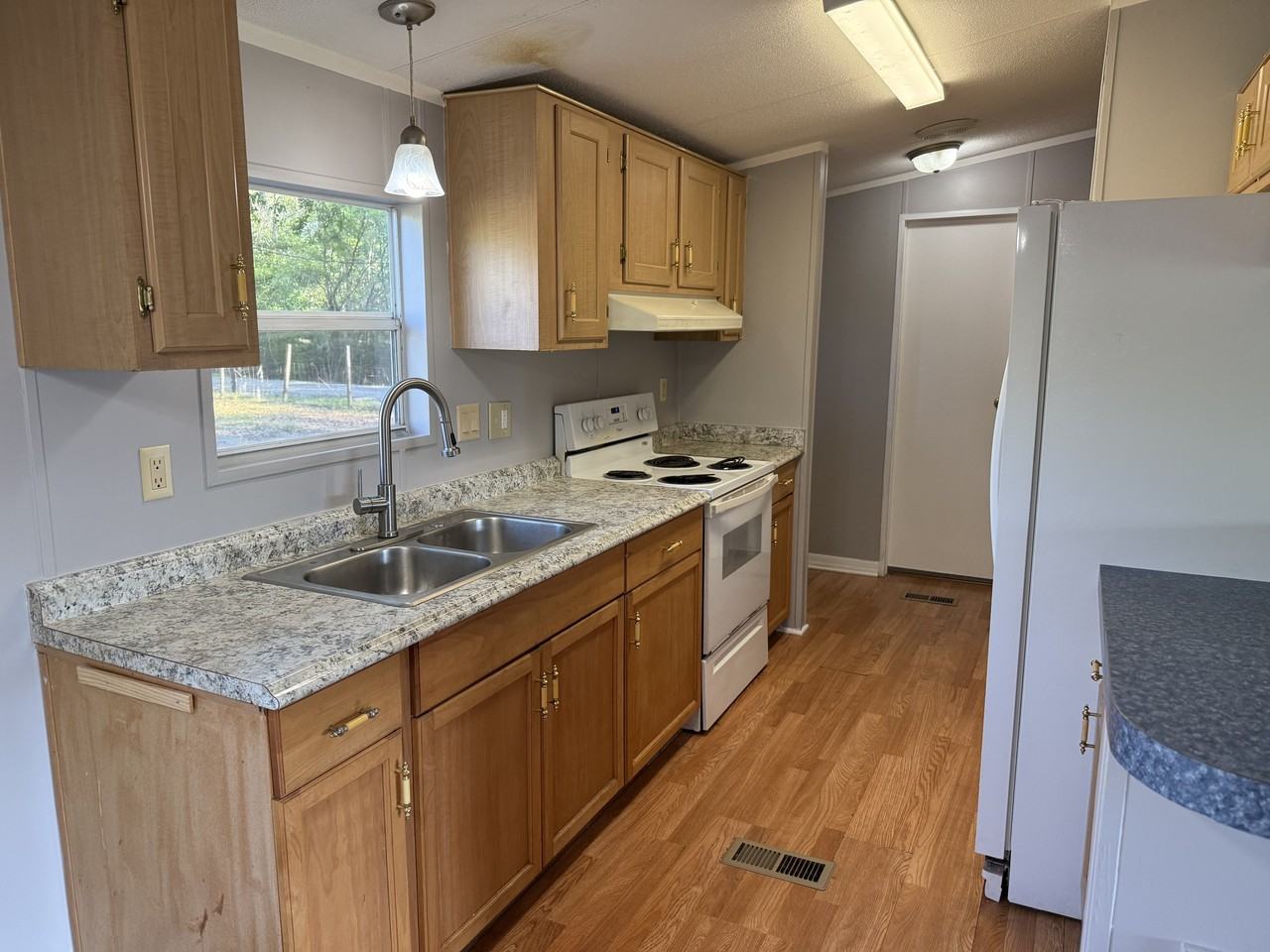 7007 Glen Meadow Dr #1 - Photo 3 of 10