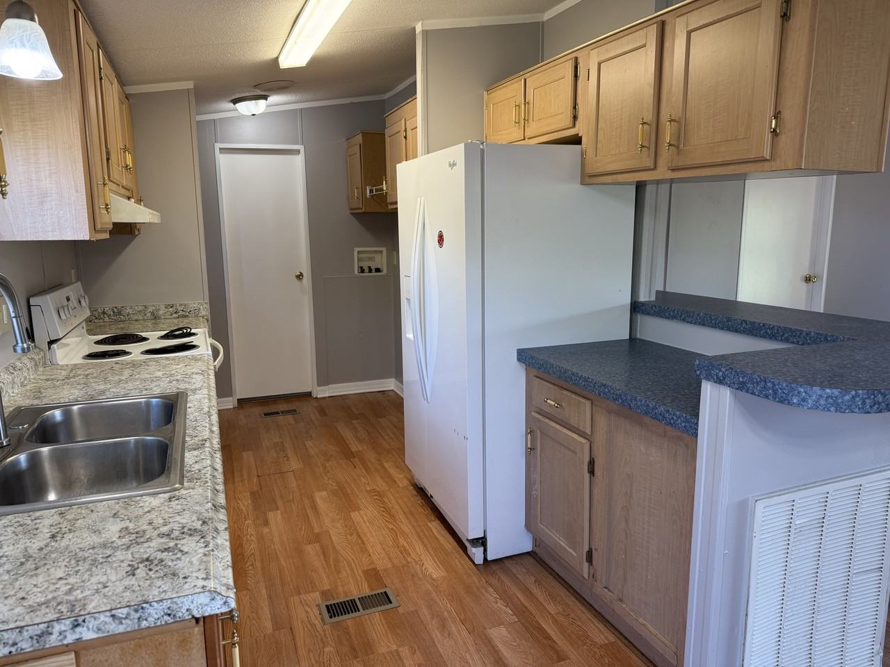 7007 Glen Meadow Dr #1 - Photo 4 of 10