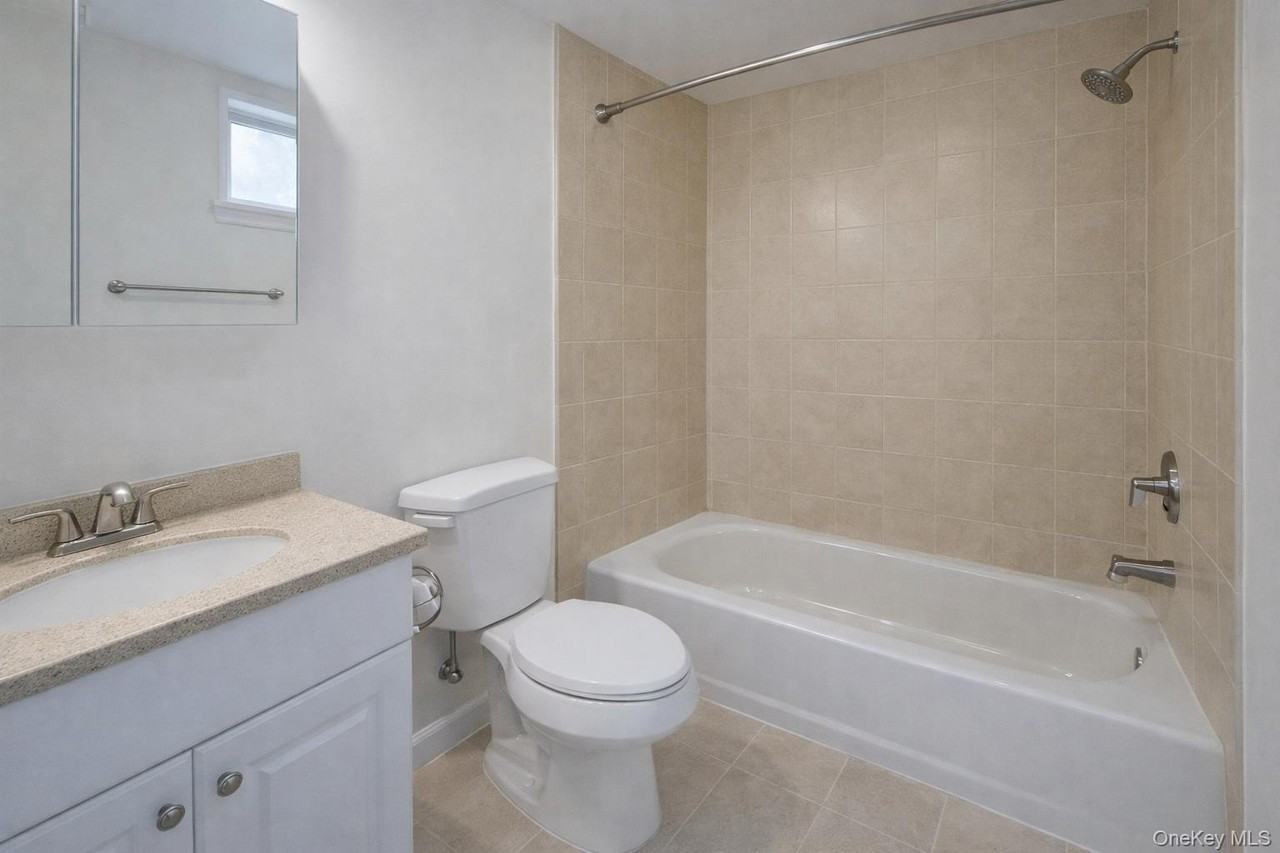 21 Stanton Corner Rd #5 - Photo 3 of 5