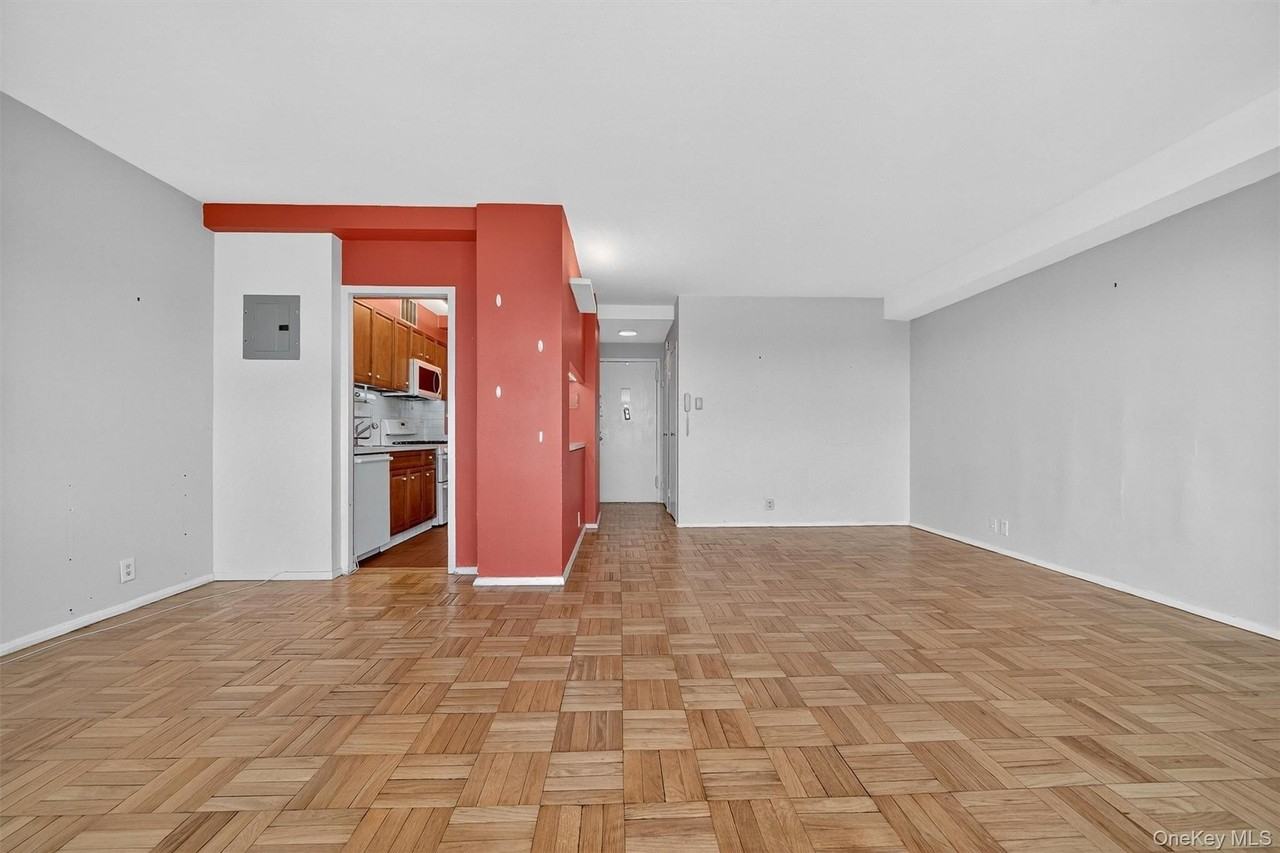 6 Fordham Hill Oval #14B - Photo 6 of 25