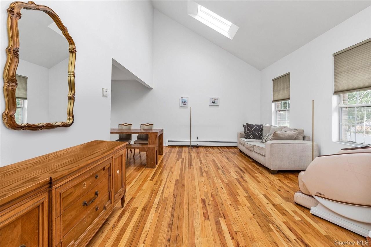 8 Branding Iron Ln - Photo 3 of 22