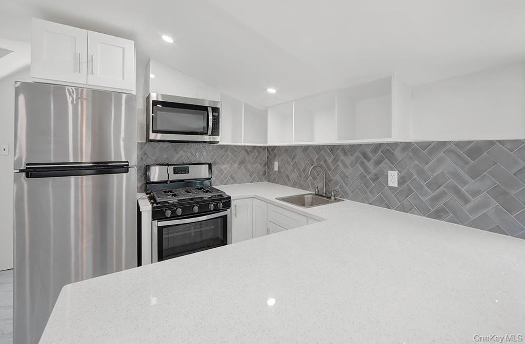 8 Winthrop St Unit 2 - Photo 4 of 14