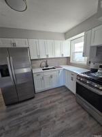 featured image of 70 E Valley Stream Blvd Apt 2 #Apt 2