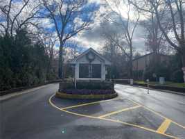 featured image of 389 Clubhouse Ct Unit 457