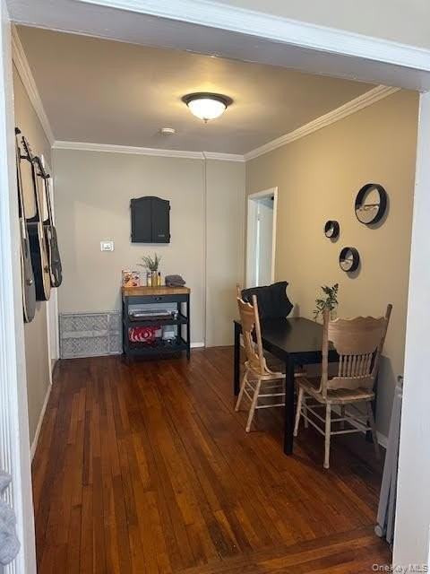 234 W Market St - Photo 6 of 29