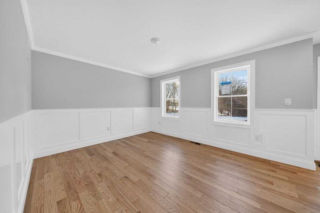 3 Earle St - Photo 6 of 42