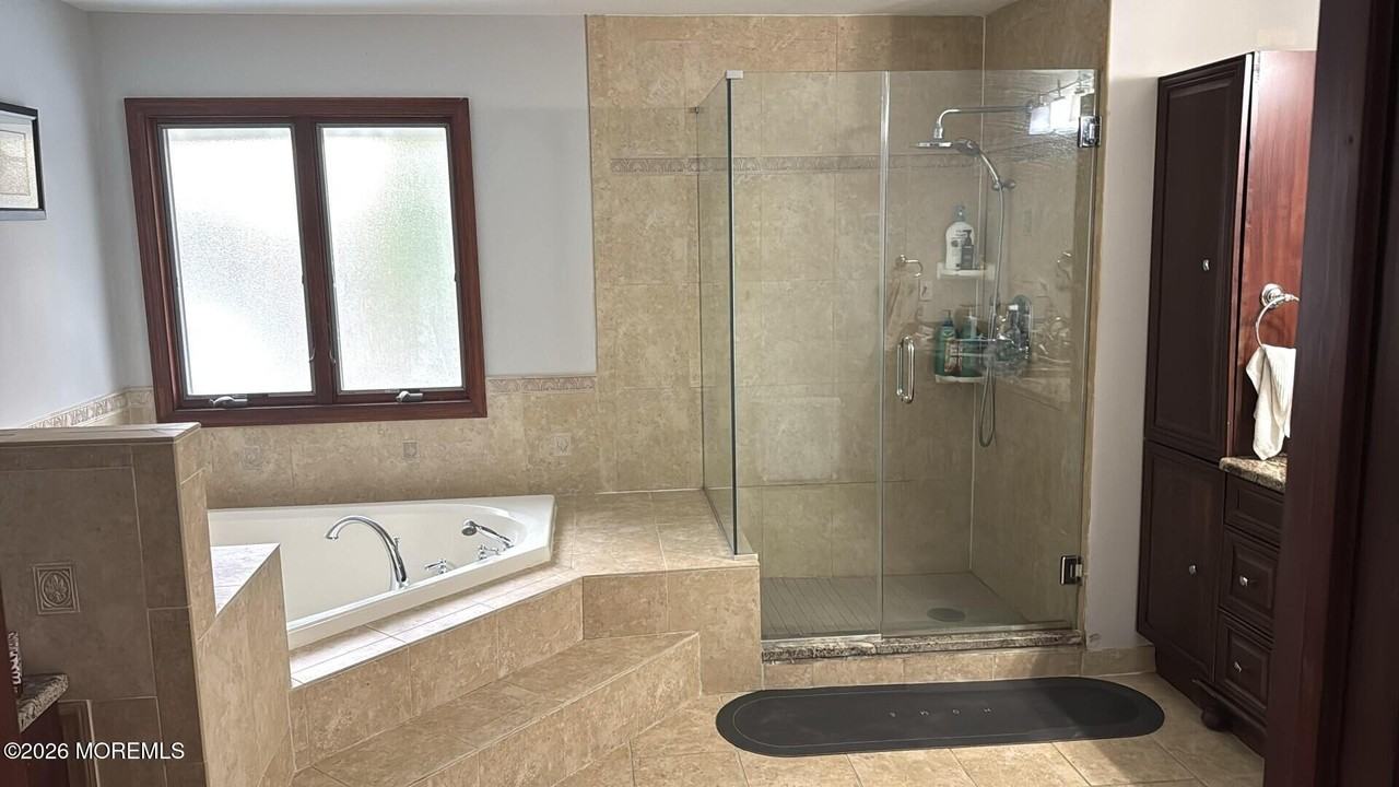 1902 Westfield St - Photo 5 of 12