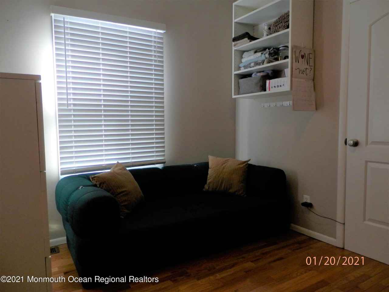 613 Brinley Ave - Photo 7 of 20