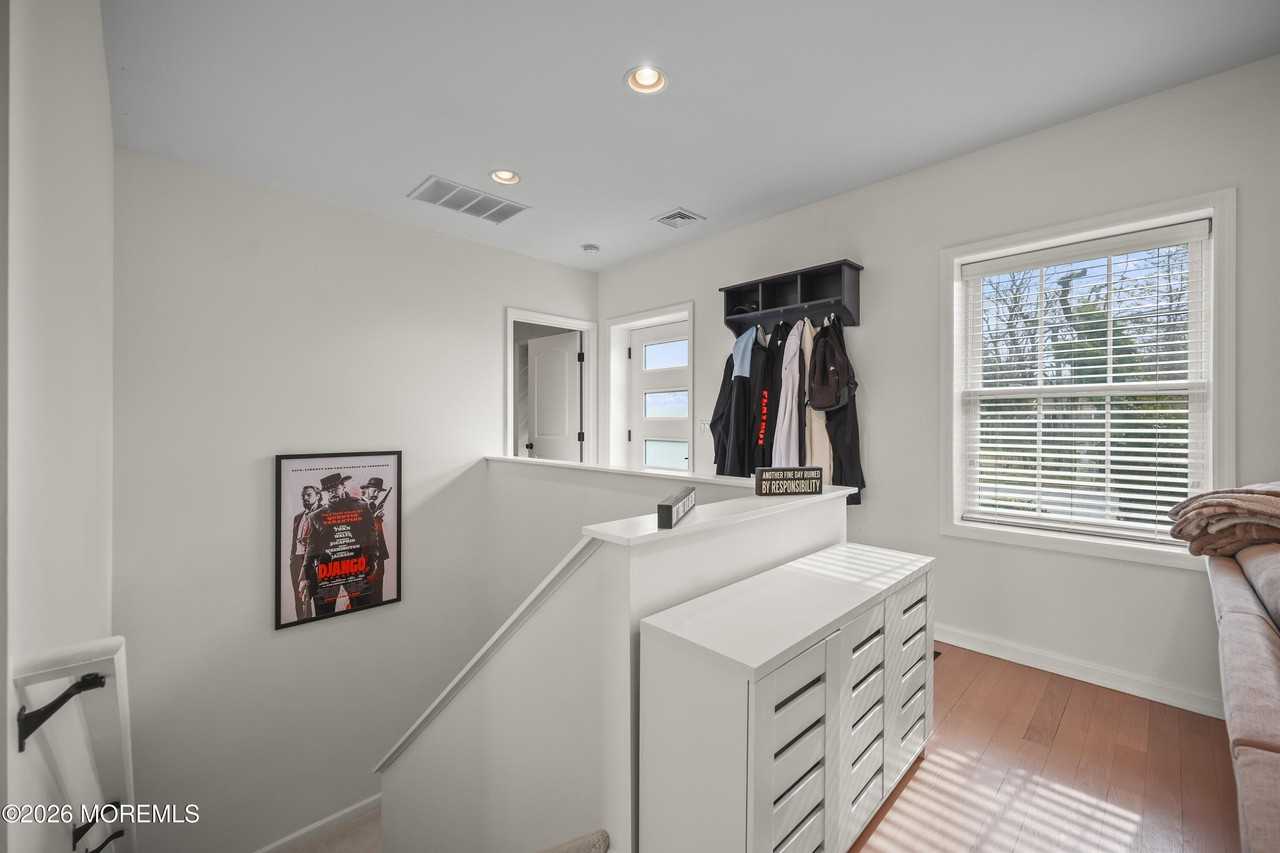 5 Cortland Rd - Photo 4 of 30