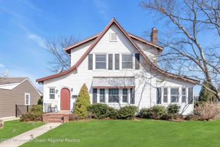 102 Dixon Ave - Photo 1 of 1