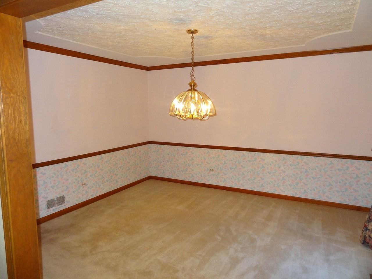 2619 Modaff Rd - Photo 4 of 21