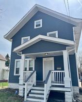 571 E Benton St - Photo 1 of 1