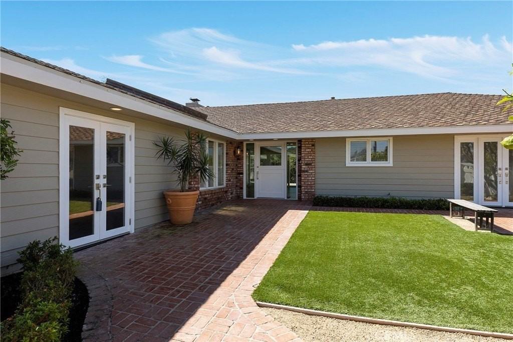 1901 Altura Dr - Photo 3 of 34