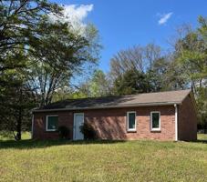 featured image of 866 Hawthorne Rd