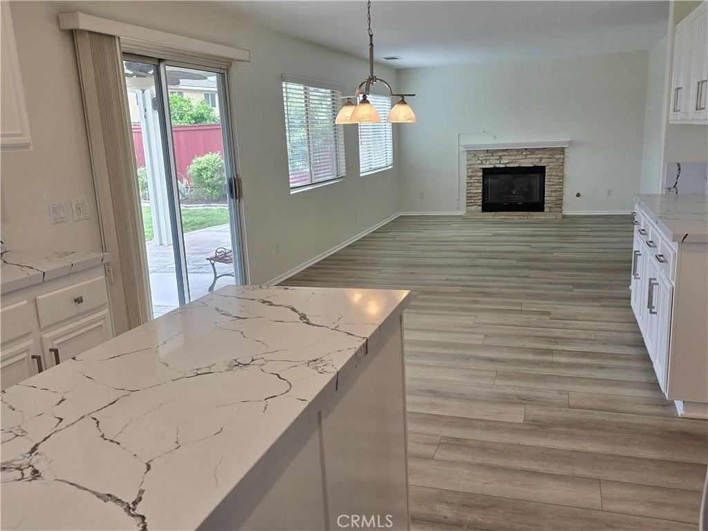 32957 Bonita Mesa St - Photo 2 of 37