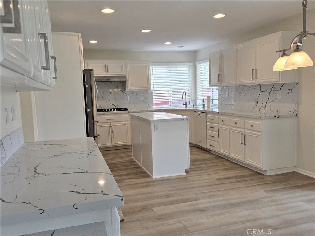 32957 Bonita Mesa St - Photo 5 of 37