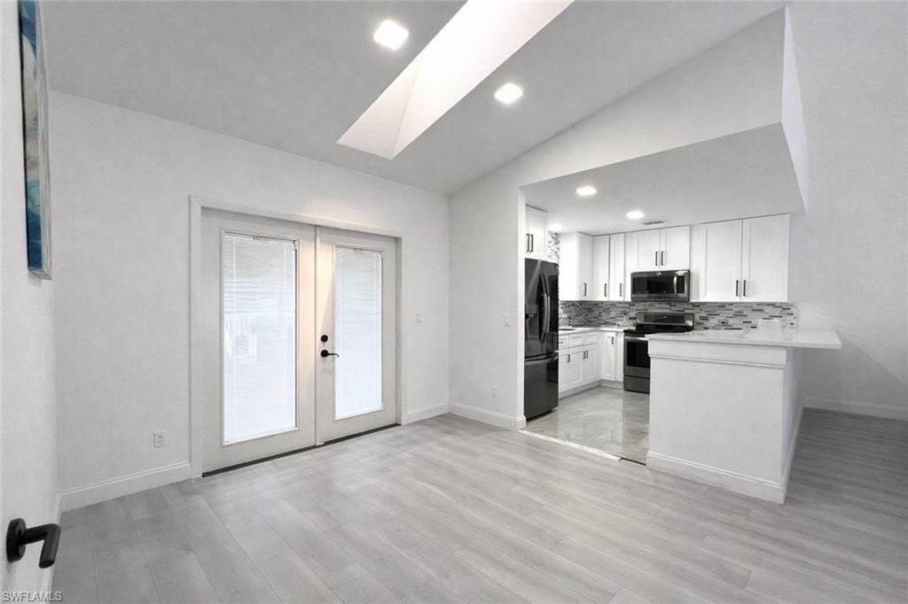 3767 Golden Gate Blvd E - Photo 2 of 26