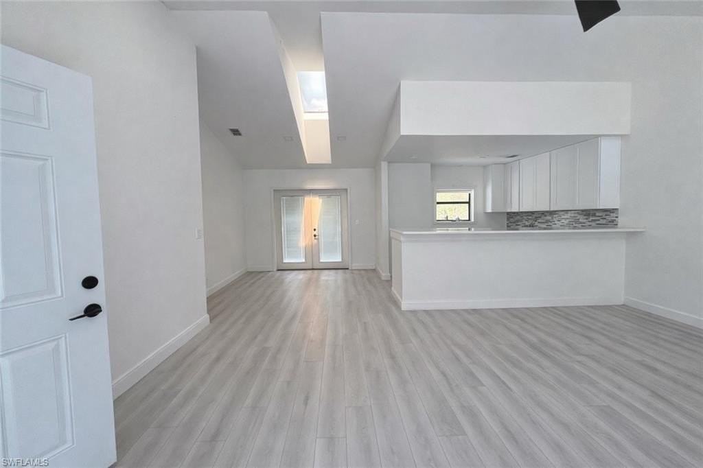 3767 Golden Gate Blvd E - Photo 3 of 26