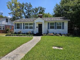 1007 S Shores Rd - Photo 1 of 1