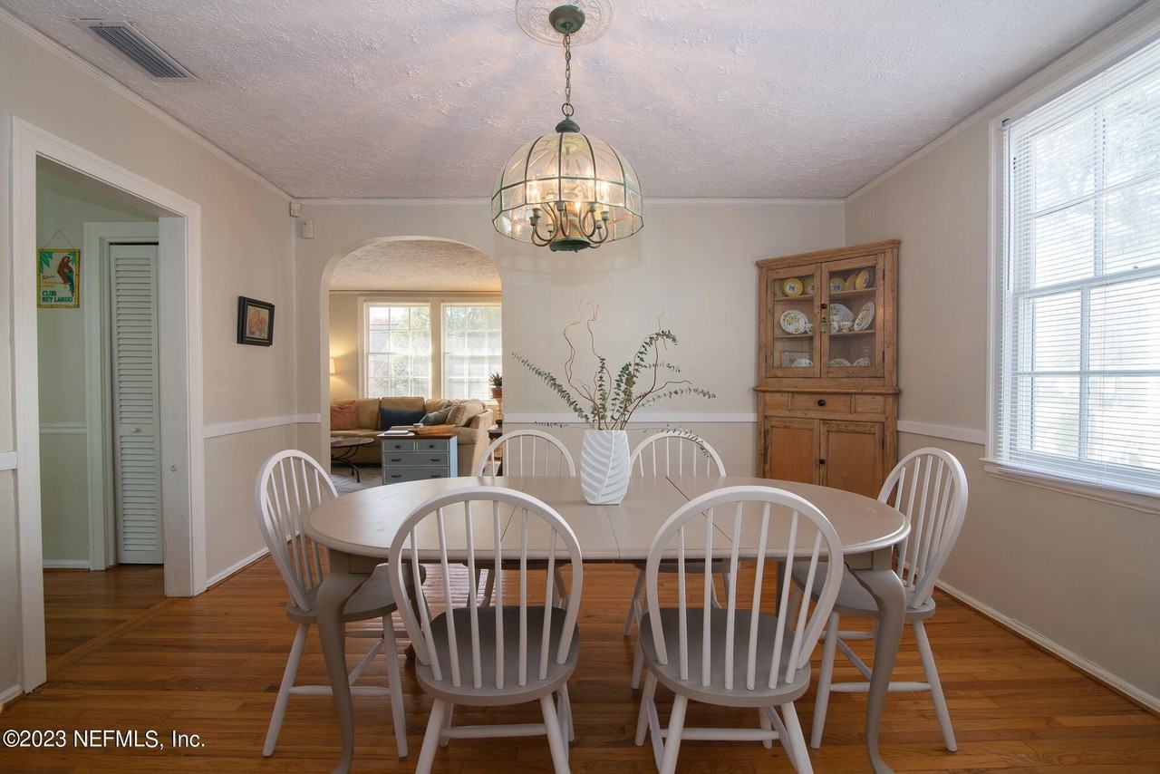 1007 S Shores Rd - Photo 6 of 14