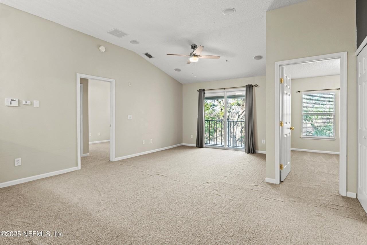 7043 Deer Lodge Cir Unit 110 - Photo 3 of 28