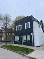 featured image of 667 W Park Ave