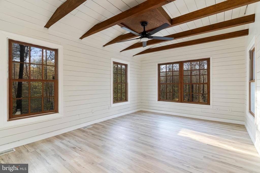 12403 Ridge Rd - Photo 3 of 21