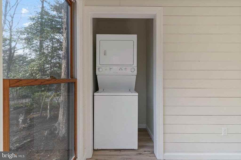 12403 Ridge Rd - Photo 6 of 21