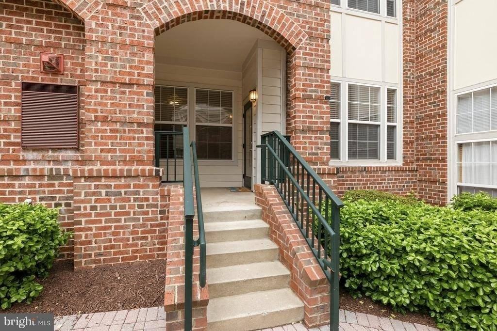 7 Booth St #109 - Photo 2 of 28