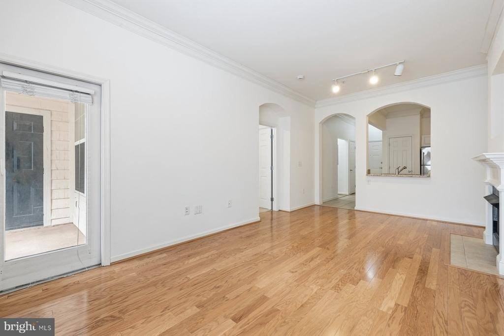 7 Booth St #109 - Photo 4 of 28