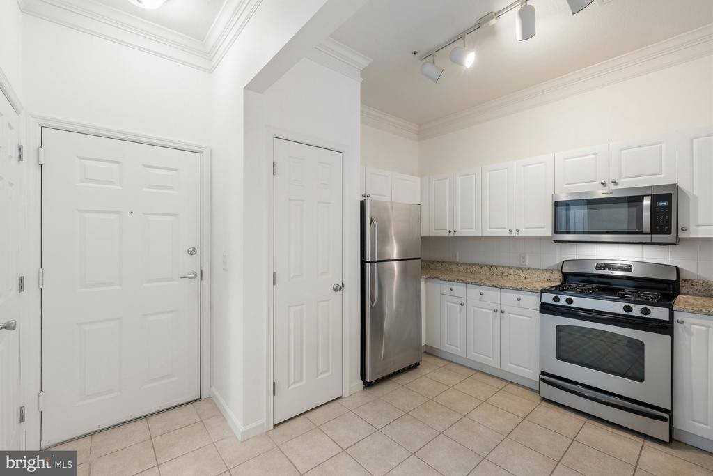 7 Booth St #109 - Photo 7 of 28