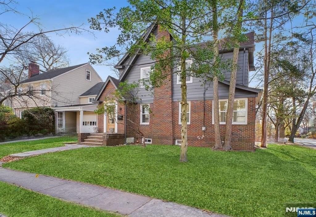 344 Marlboro Rd - Photo 2 of 21