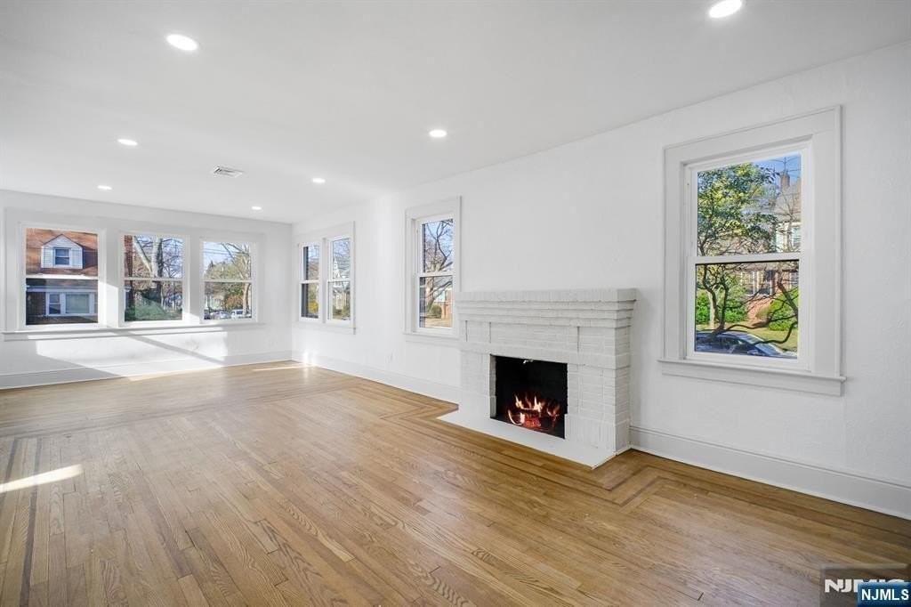 344 Marlboro Rd - Photo 3 of 21