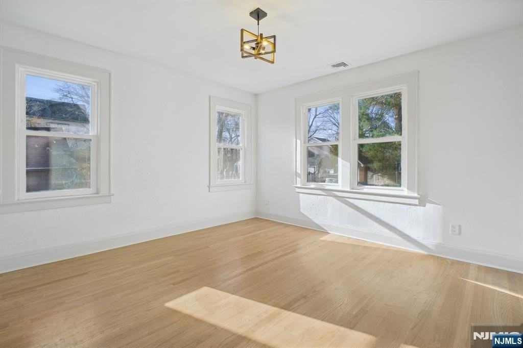 344 Marlboro Rd - Photo 6 of 21