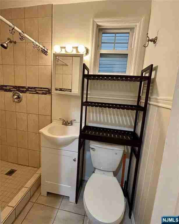 129 Central Ave 1st Fl - Photo 7 of 13