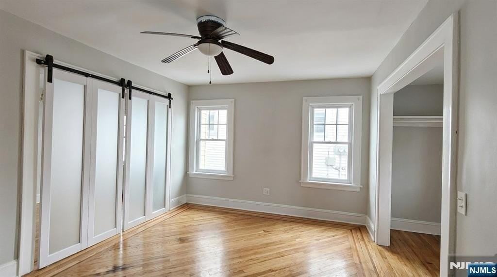 33 Norwood Pl - Photo 4 of 20